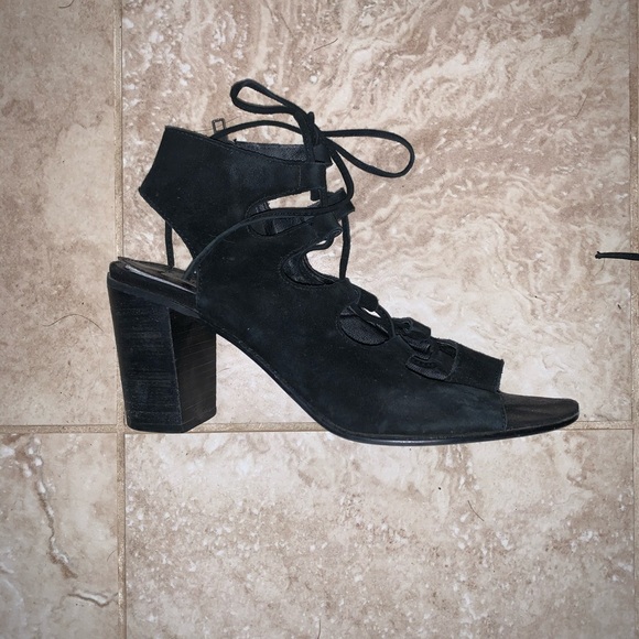 Steve Madden sandals - Picture 2 of 3